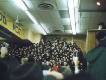 'ברוך הבא מלך המשיח' \\ מנחם מענדל קויפמן